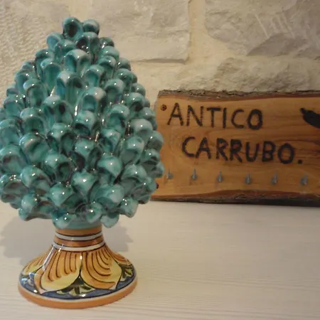 Antico Carrubo *