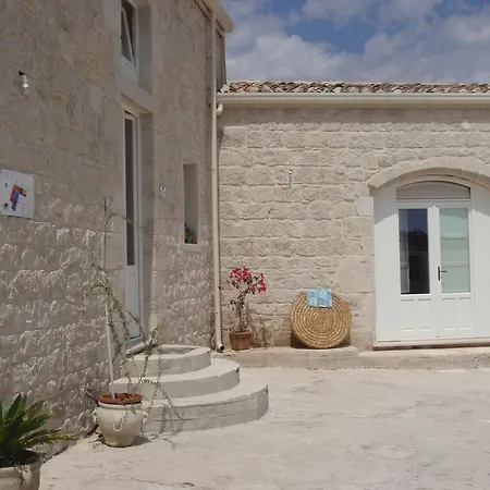 Antico Carrubo Farm stay